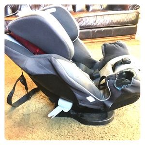 Evenflo platinum symphony car seat